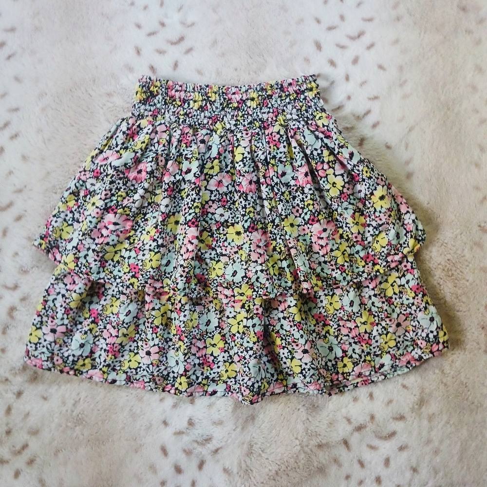 No Boundaries Smocked Ruffle Mini Skirt in Neon Floral Size Extra Small (XS) EUC